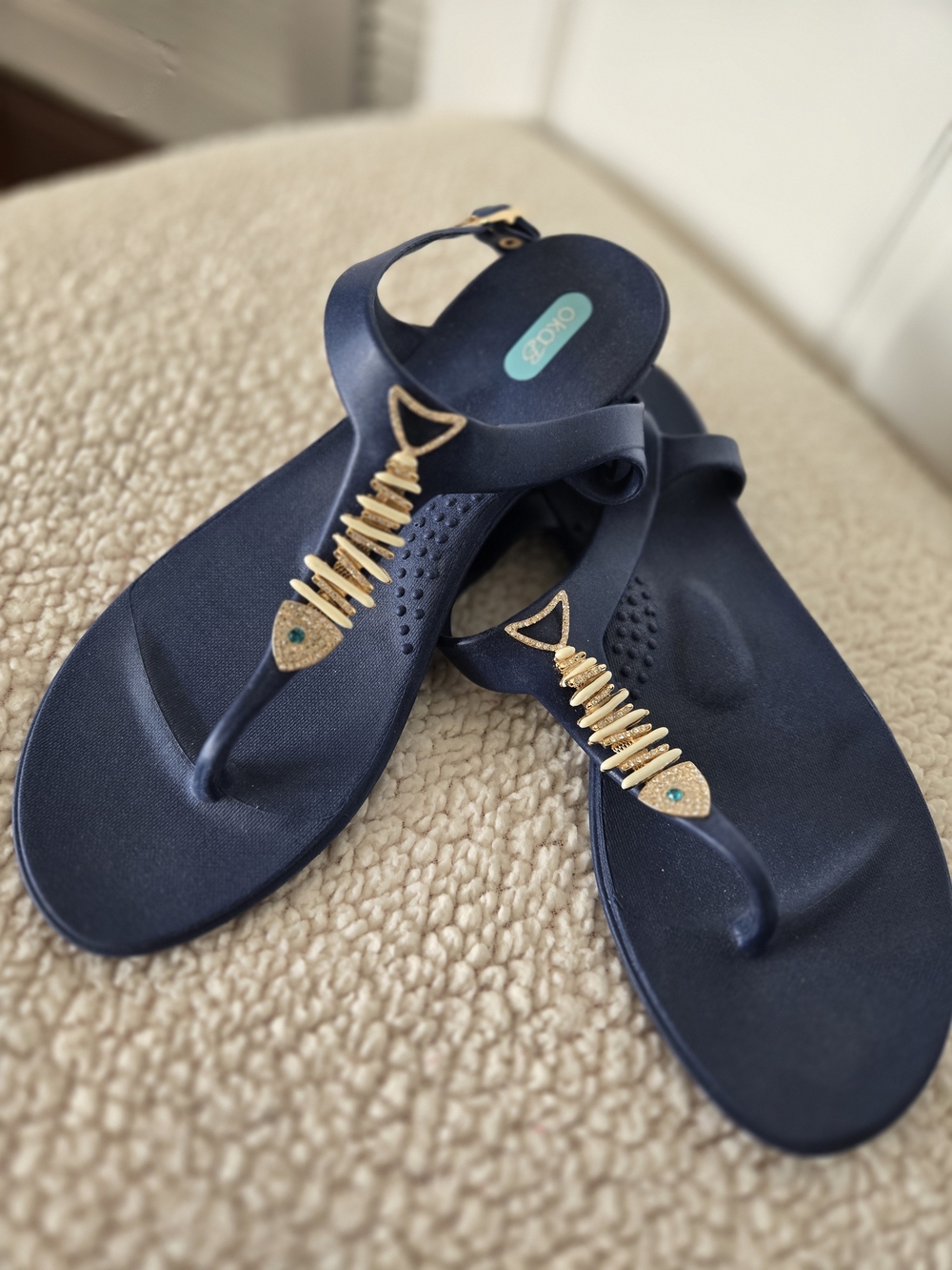 OKA-B Navy Jelly Thong Sandals with Gold & Rhinestone Fishbone Accent